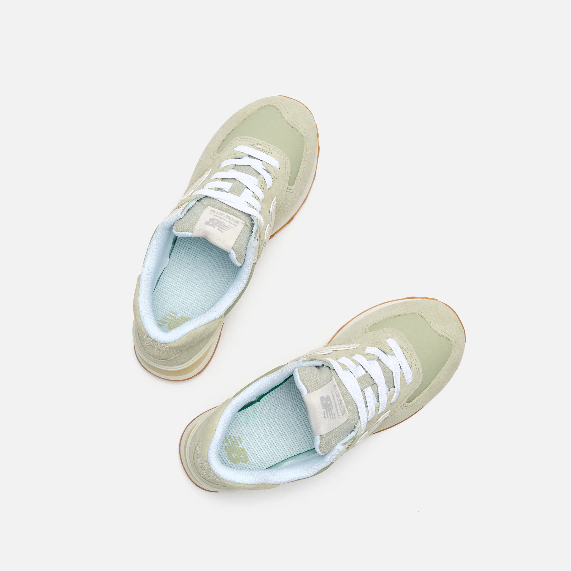 New Balance WL574 Classics Sneaker Olivine